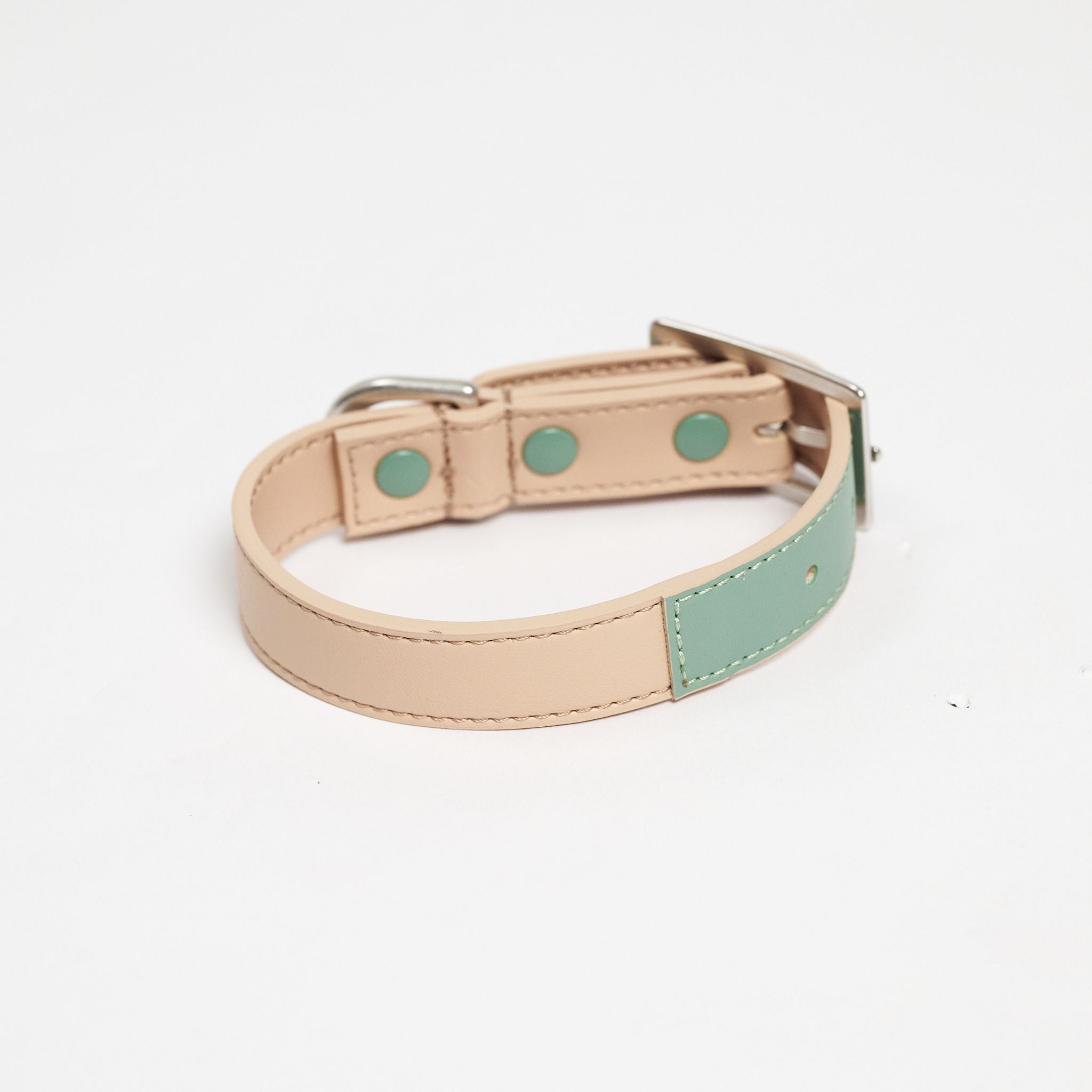 Pawness ヴィーガンレザーカラー